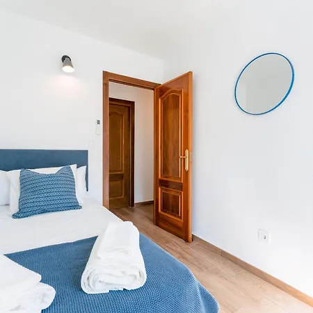 Vb Aguila 3br Beachfront Apartment Benalmadena